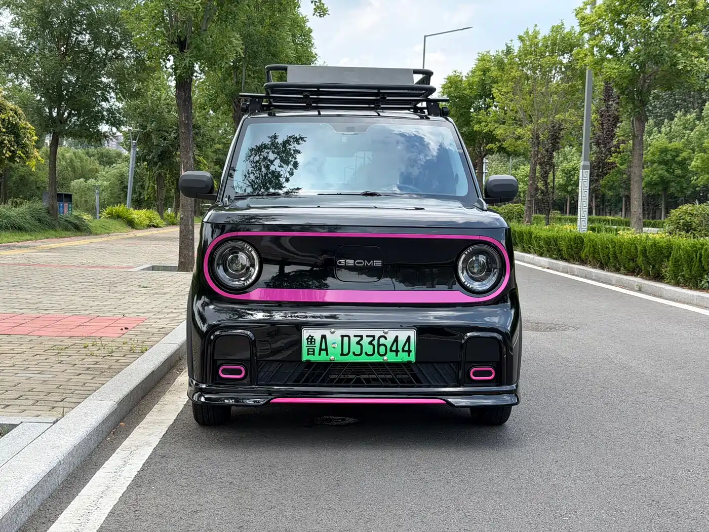 Photo 2 - Geely Galaxy Panda