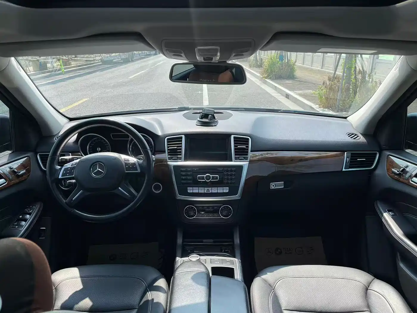 Mercedes-Benz M-Class 2015 ML 400 4MATIC Dynamic фото 19