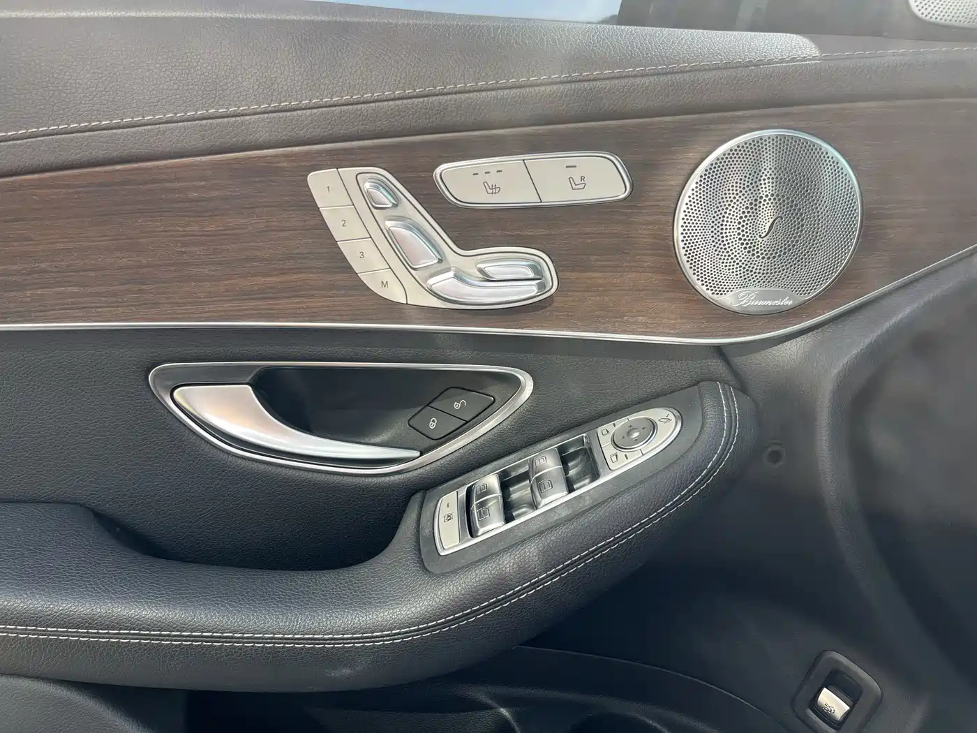 Mercedes-Benz GLC 2020 Facelift GLC 300 L 4MATIC Dynamic фото 9