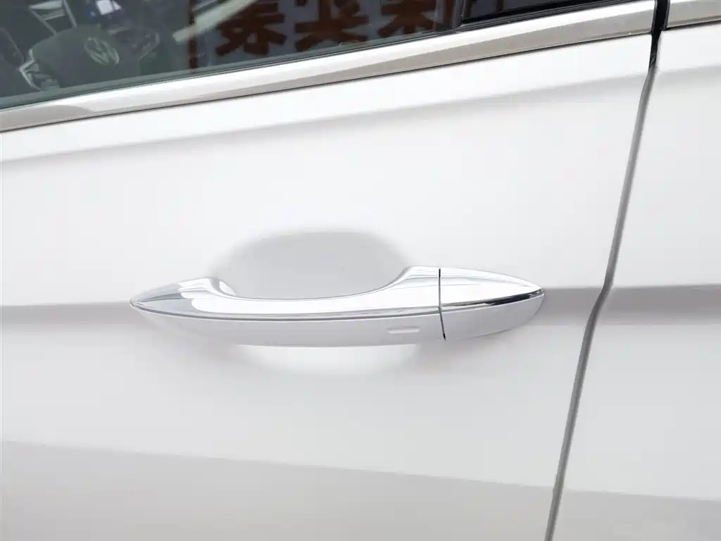 VOLKSWAGEN TIGUAN L NEW ENERGY