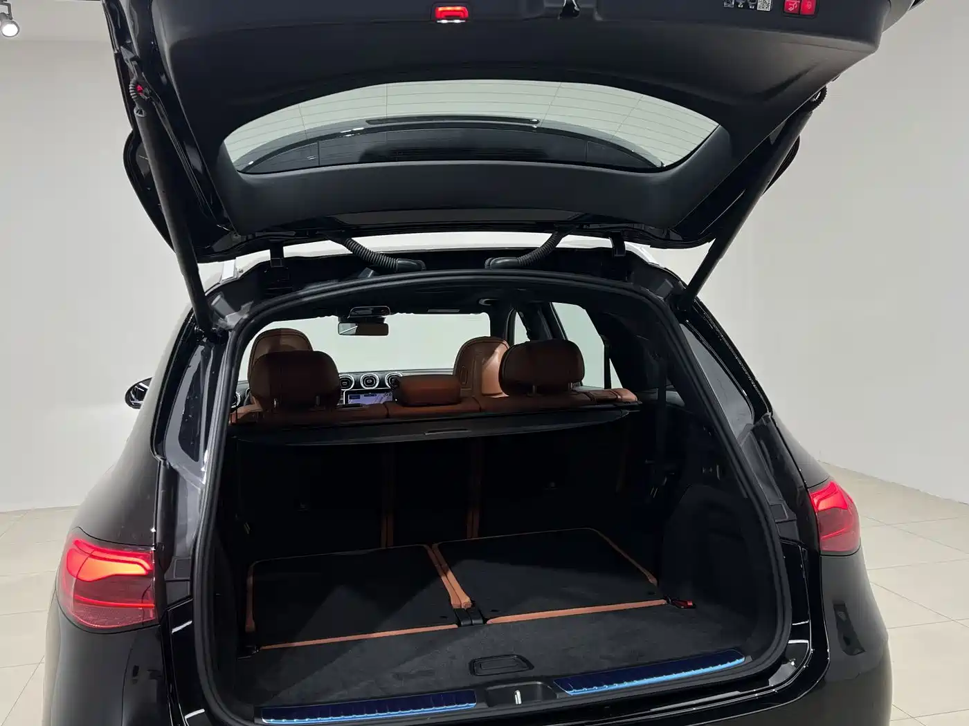 Mercedes-Benz GLC 2026 2025 GLC 300 L 4MATIC Luxury 7-seater