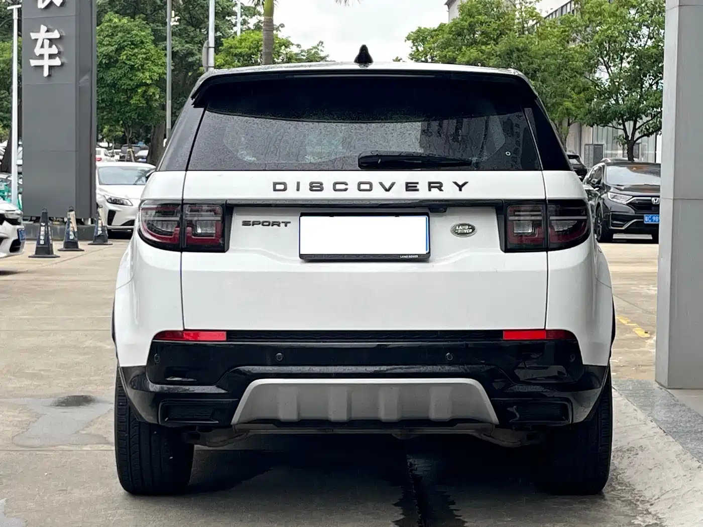 Land Rover Discovery Sport 2024 2024 Luxury Custom Edition