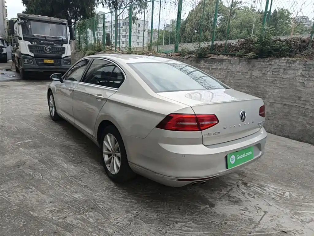 Volkswagen Magotan 2018 330TSI DSG Leading фото 5