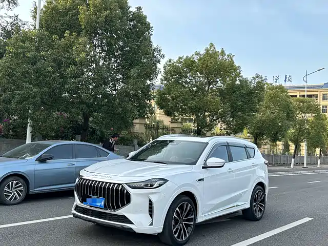 Jetour X70 PLUS 2023 1.6T DCT Champion PLUS 7-seater