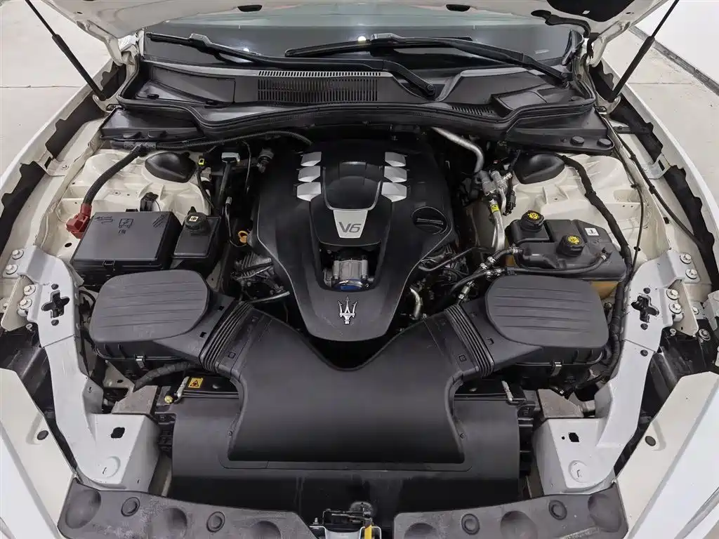 Maserati Ghibli 2014 3.0T Standard фото 6
