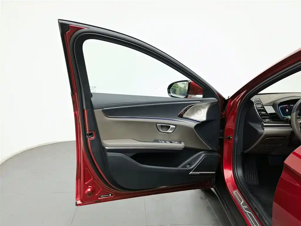 BYD HAN
