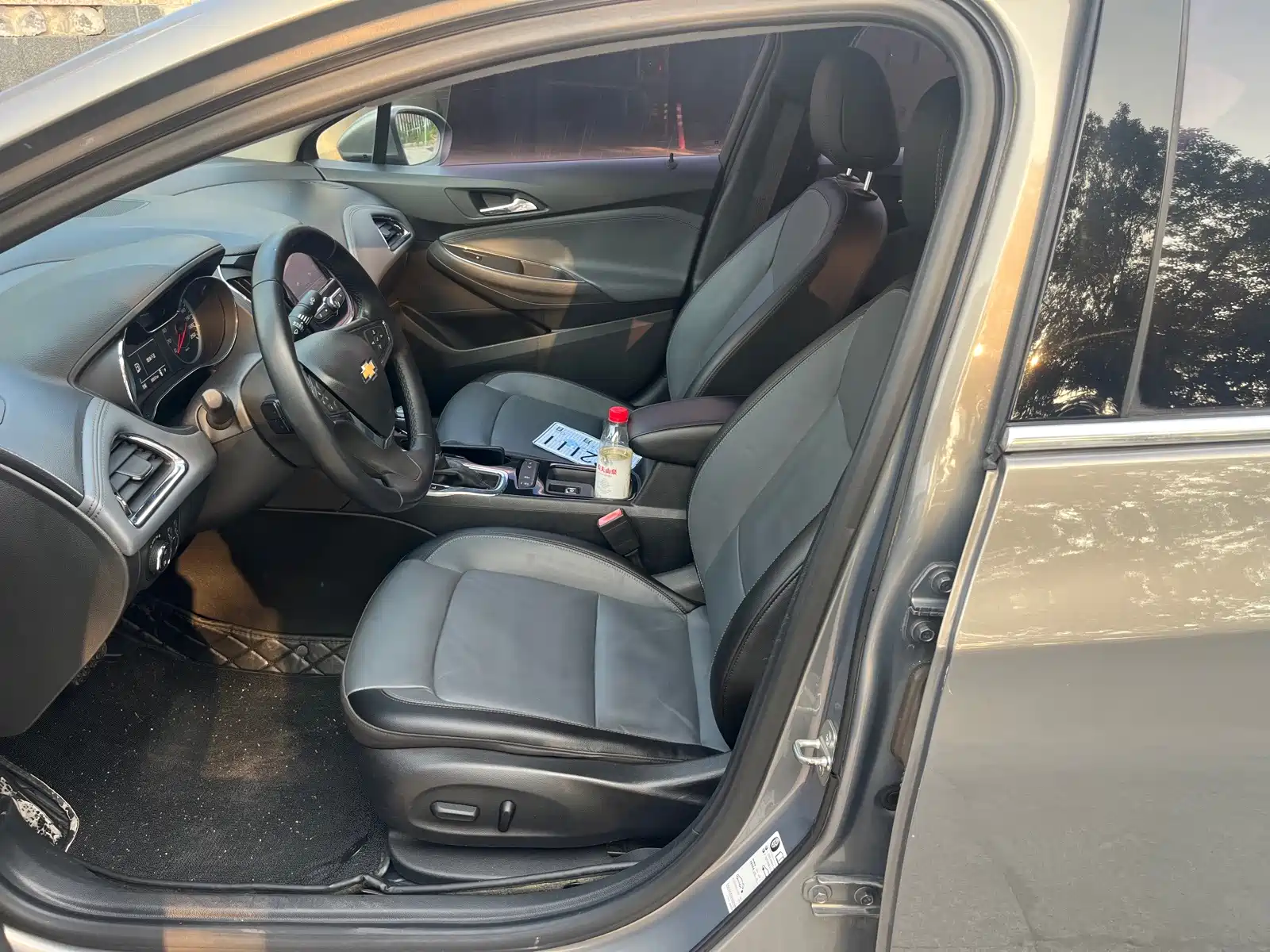 Фото 8 - Chevrolet Cruze
