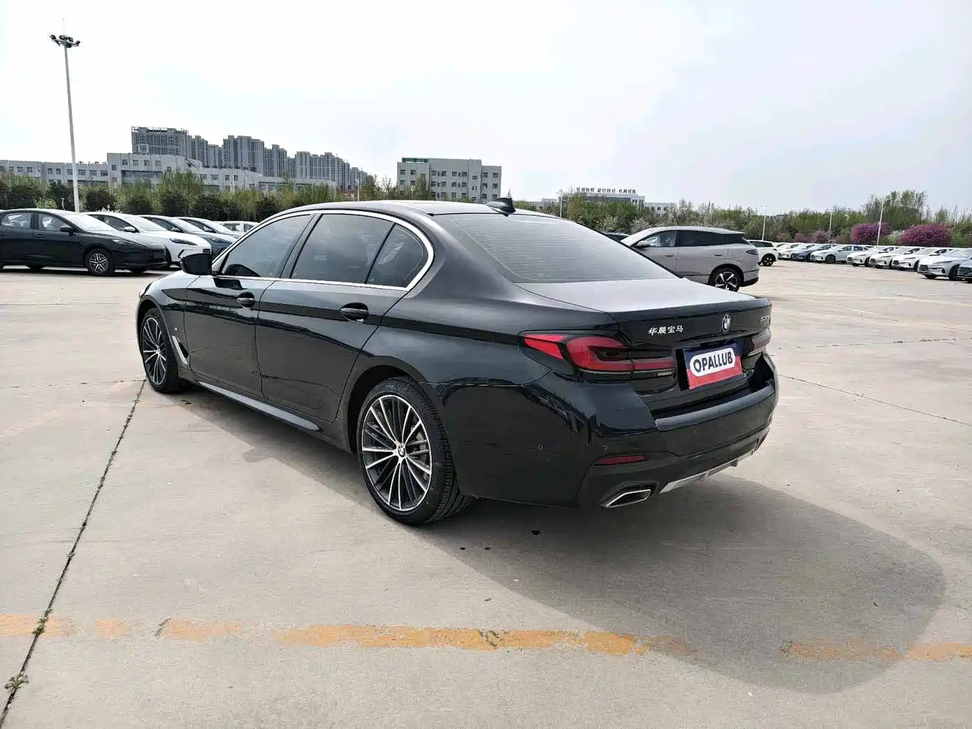 BMW 5 Series 2023 530Li Leading M Sport Package фото 7