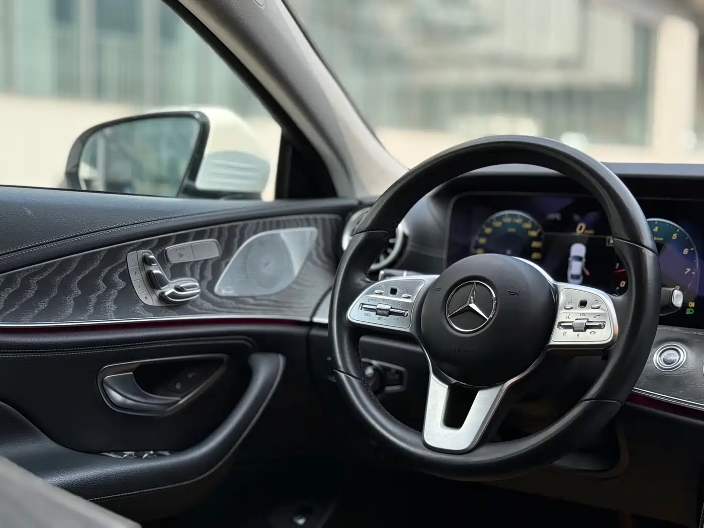 Mercedes-Benz CLS 2021 CLS 300 Sport фото 4