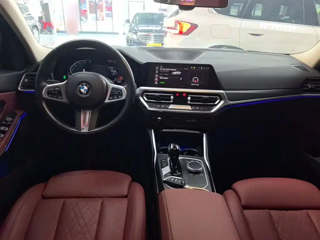 BMW 3-SERIES