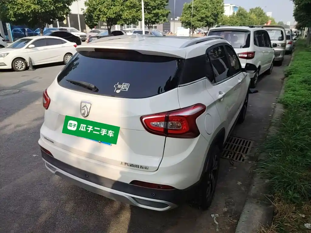 Baojun 510 2018 2017 1.5L Manual Luxury