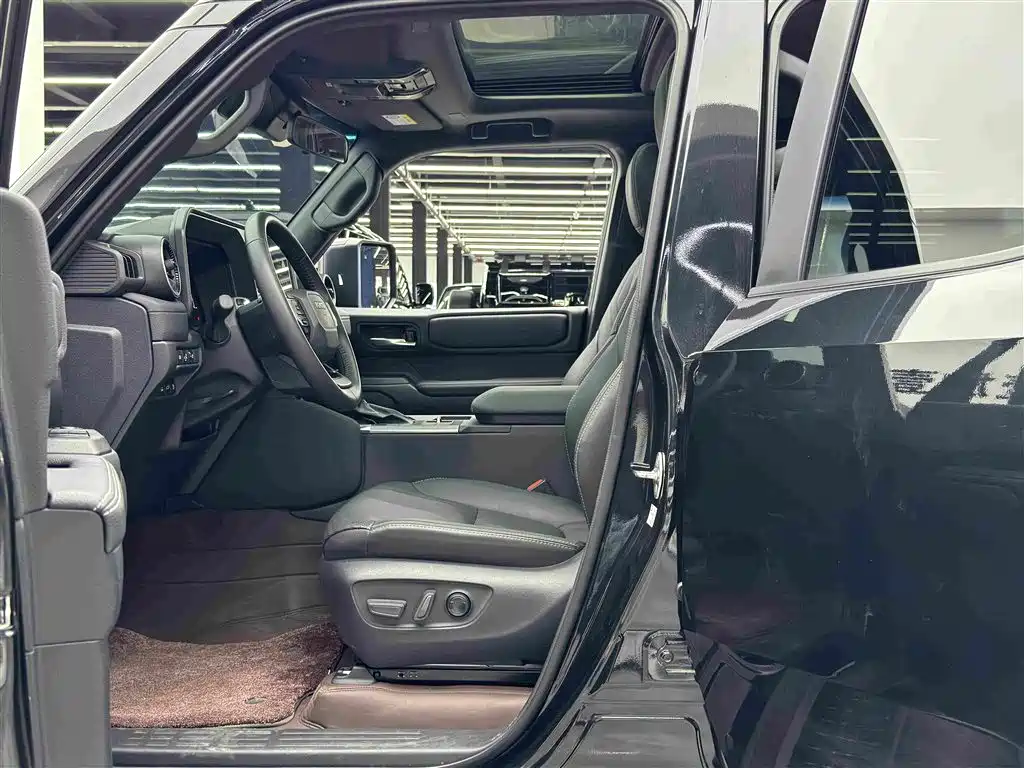 Toyota Prado 2025 2024 2.4T All-Terrain TX Edition 5-Seater