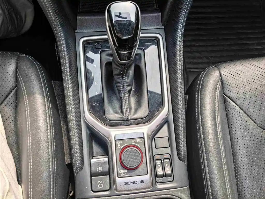 Subaru Forester 2022 2.0i AWD Luxury Edition фото 13