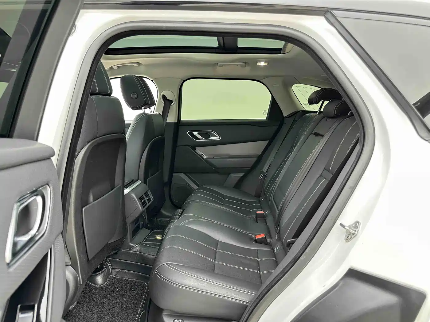 Land Rover Range Rover Velar 2018 P250 S фото 10