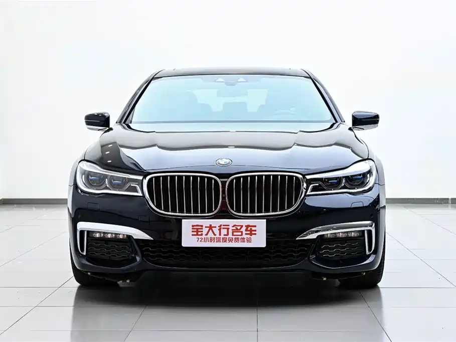 BMW 7 Series 2018 740Li xDrive Premium Type M Sport Package фото 3