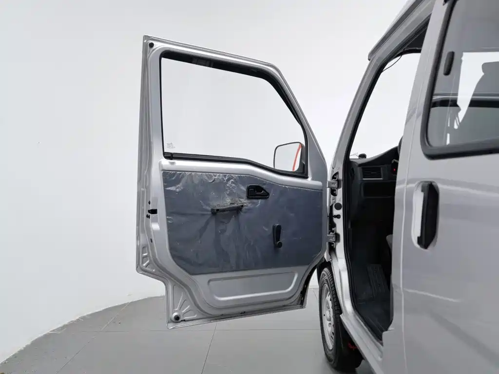 Wuling Motors Wuling Zhiguang 2024 2023 1.5L Utility 5/7-seater