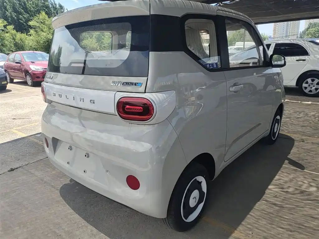 Wuling Motors Hongguang MINIEV 2026 2024 3rd Generation 215km Youth Edition