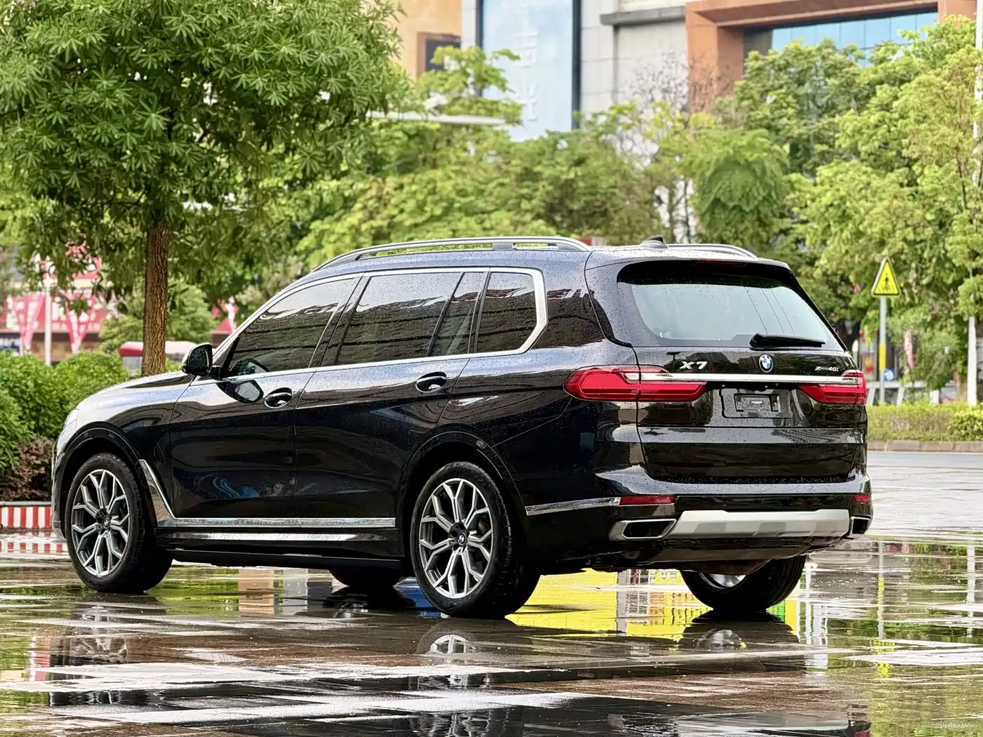 BMW X7 2020 2020 xDrive40i Premium Luxury Package