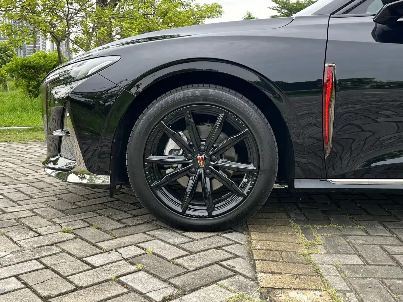 Hongqi H6 2023 2023 2.0T Premium Edition
