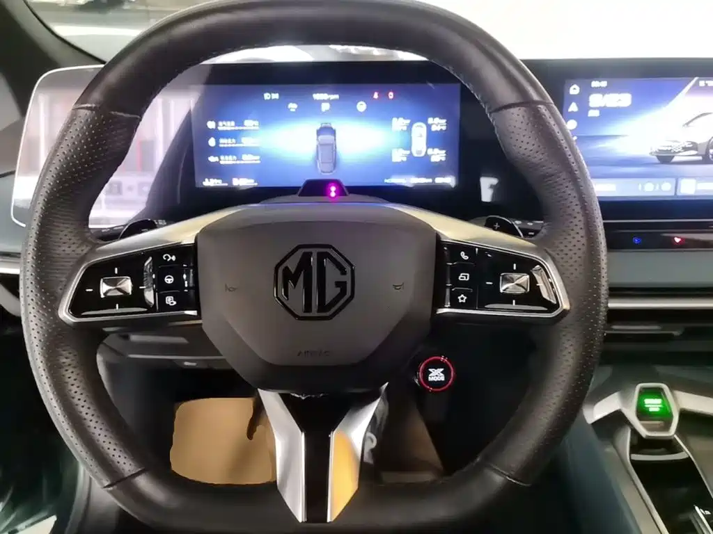 MG MG7 2025 2025 2.0T Trophy+ Super Smart Driving Edition