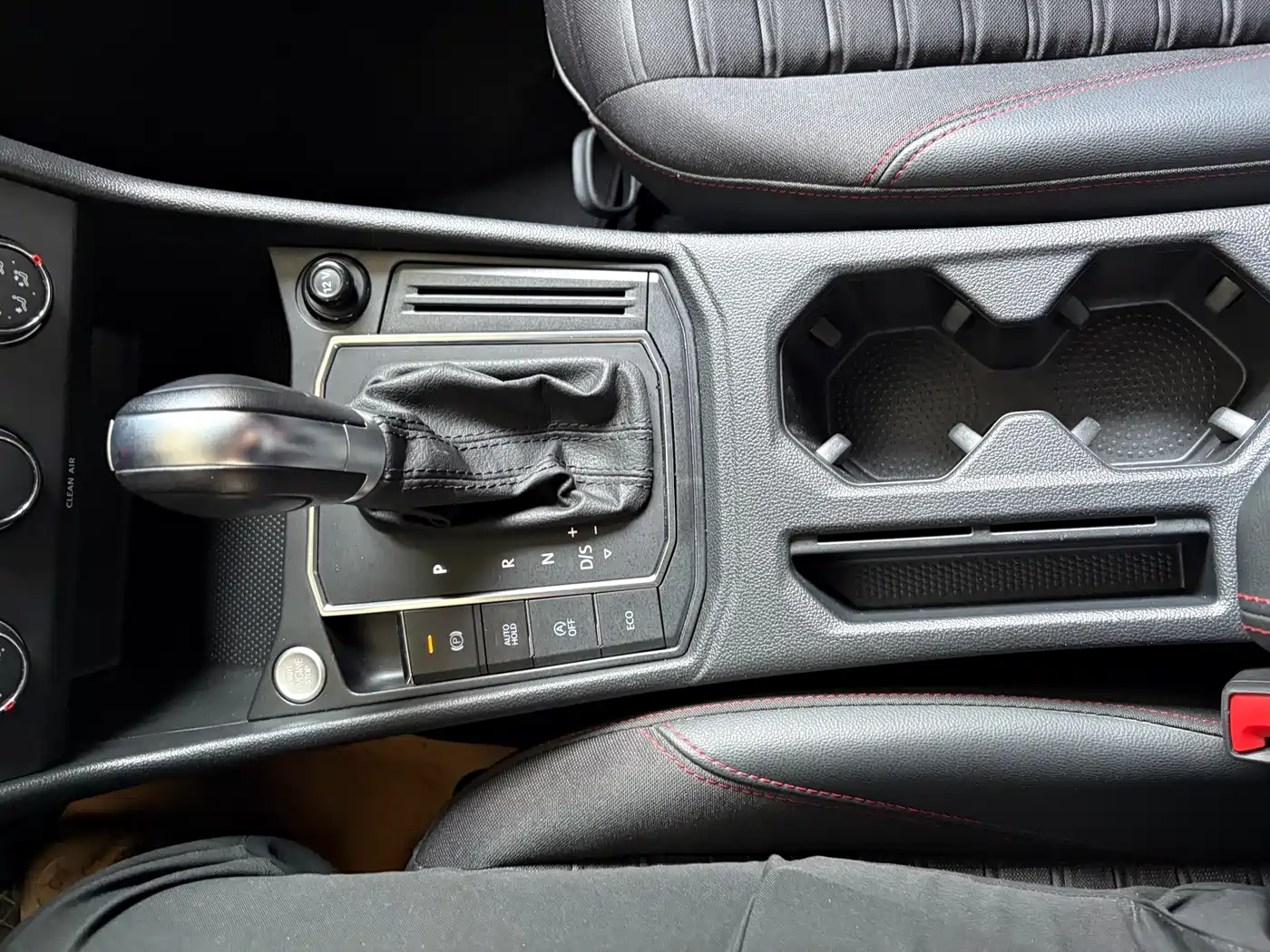 Volkswagen Lavida 2023 280TSI DSG Starlight Comfort Edition фото 7