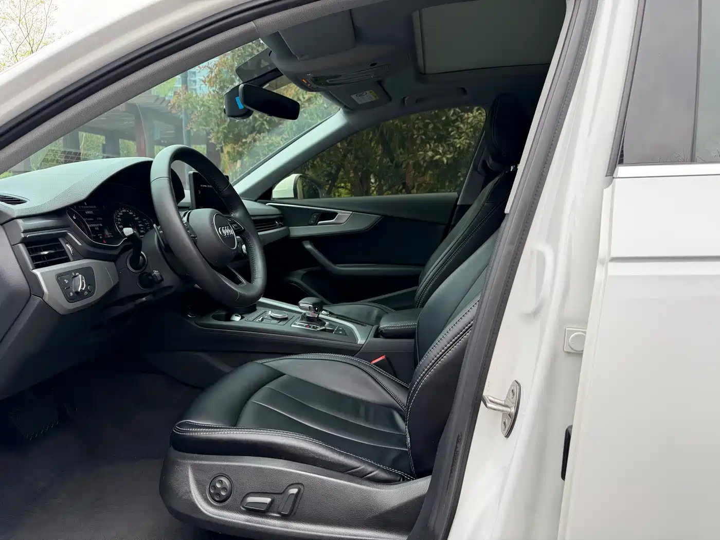 Audi A4L 2019 40 TFSI Progressive (China VI) фото 7