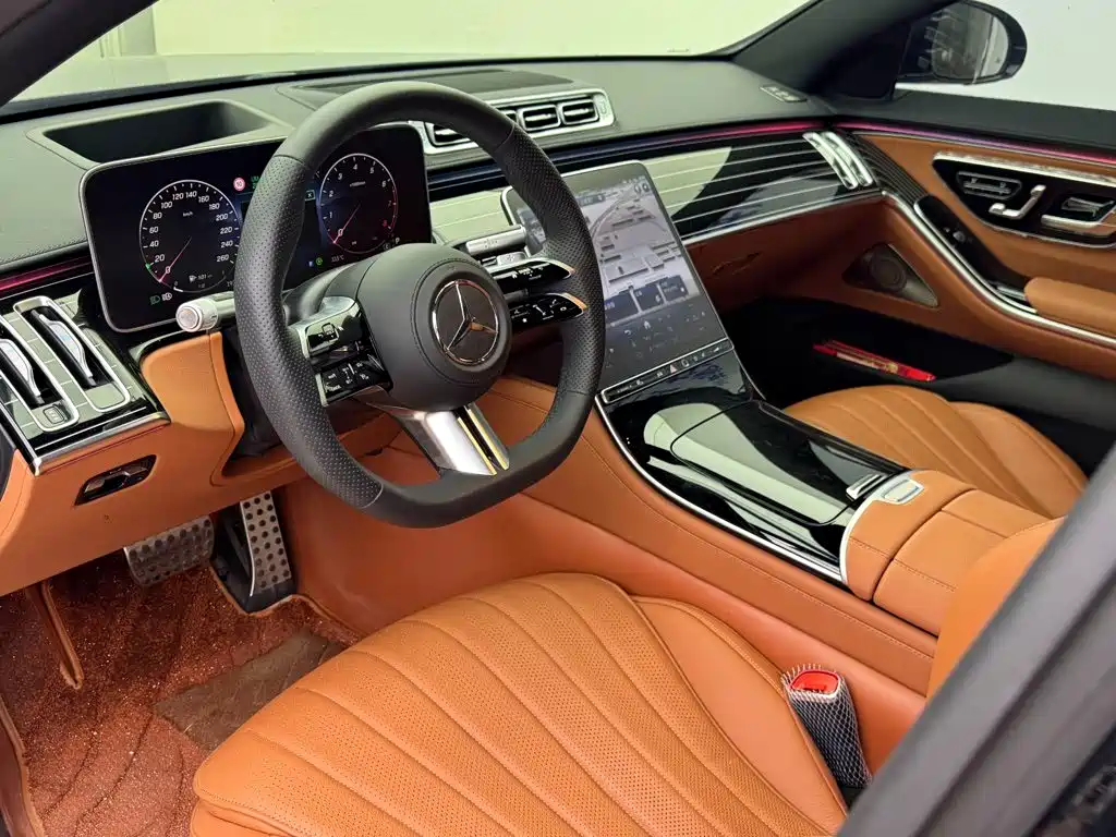 Фото 6 - Mercedes-Benz S-Class