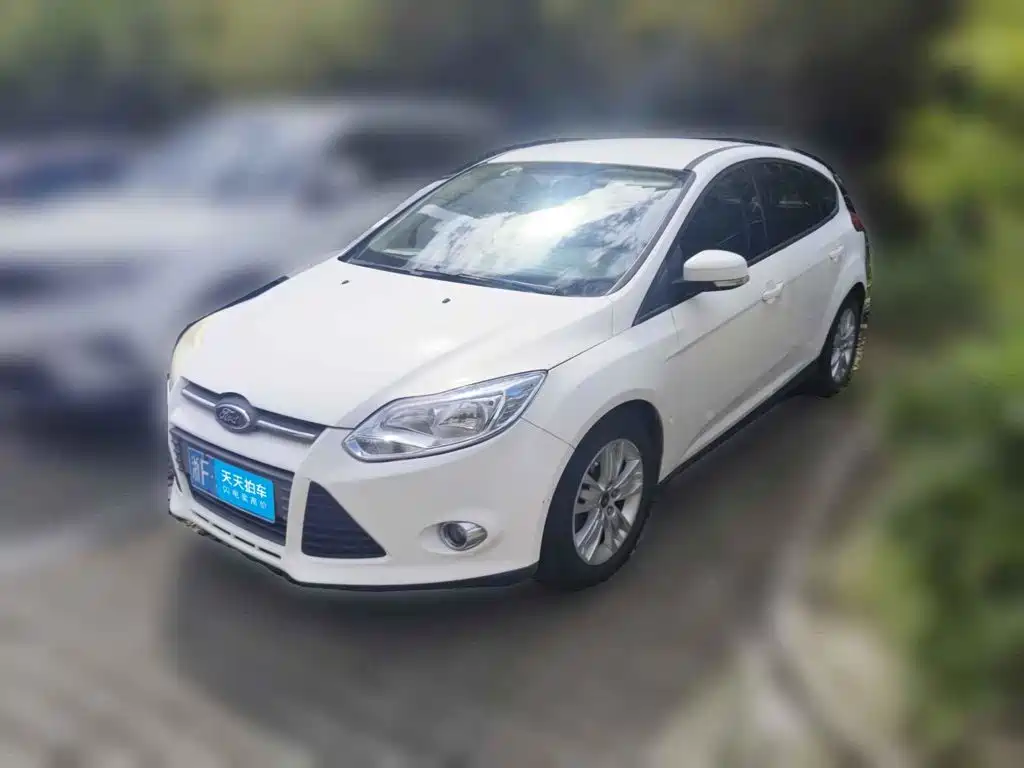 Фото 1 - Ford Focus