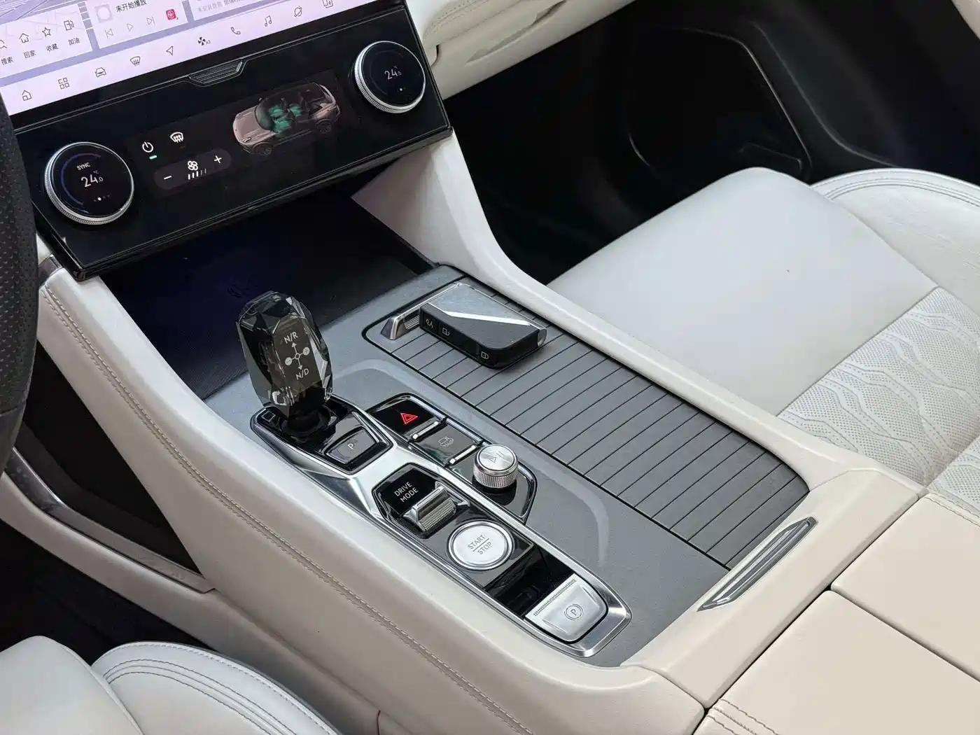 Lynk & Co 09 2022 2021 2.0T Ultra 6-Seater
