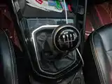Photo 16 - Jetta VS7