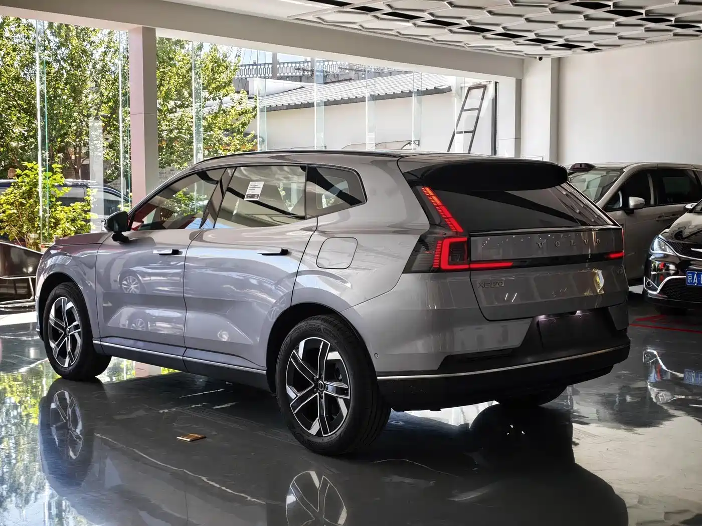 Volvo XC70 Plug-in Hybrid 2026