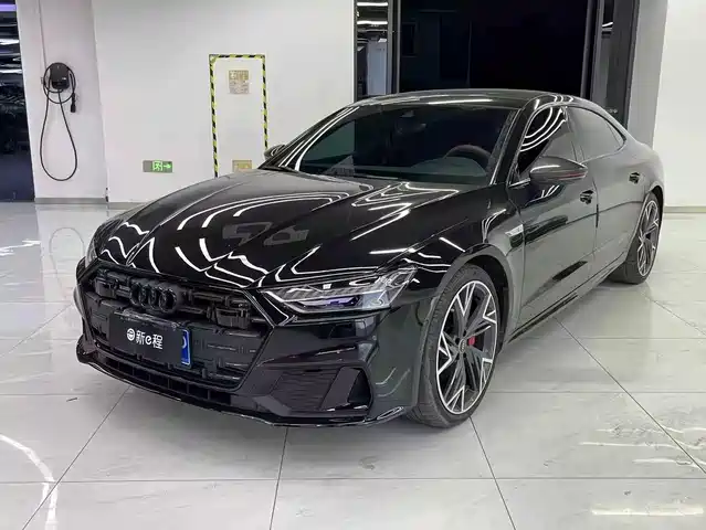 AUDI A7L 2023
