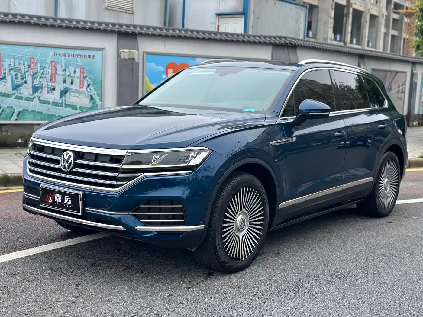 Volkswagen Touareg 2019 2.0TSI Pilot Edition China VI