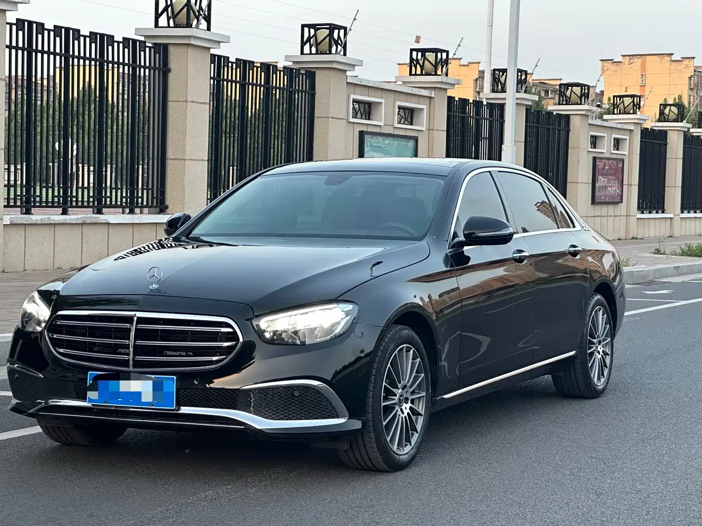 Mercedes-Benz E-Class 2023 E 260 L Sport