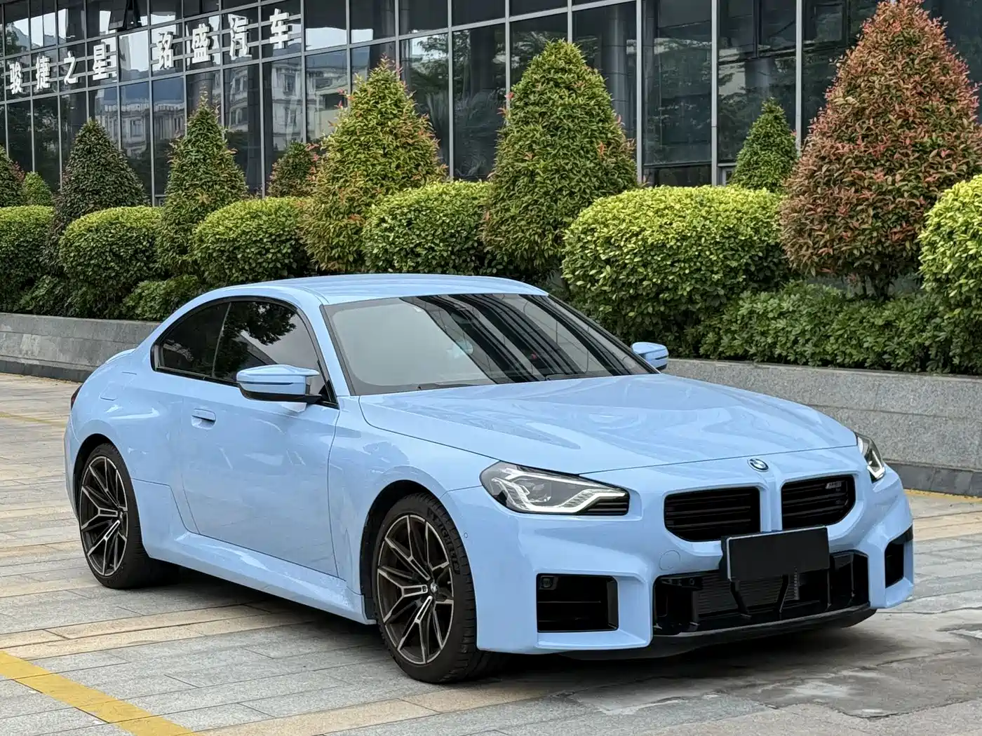 BMW M2