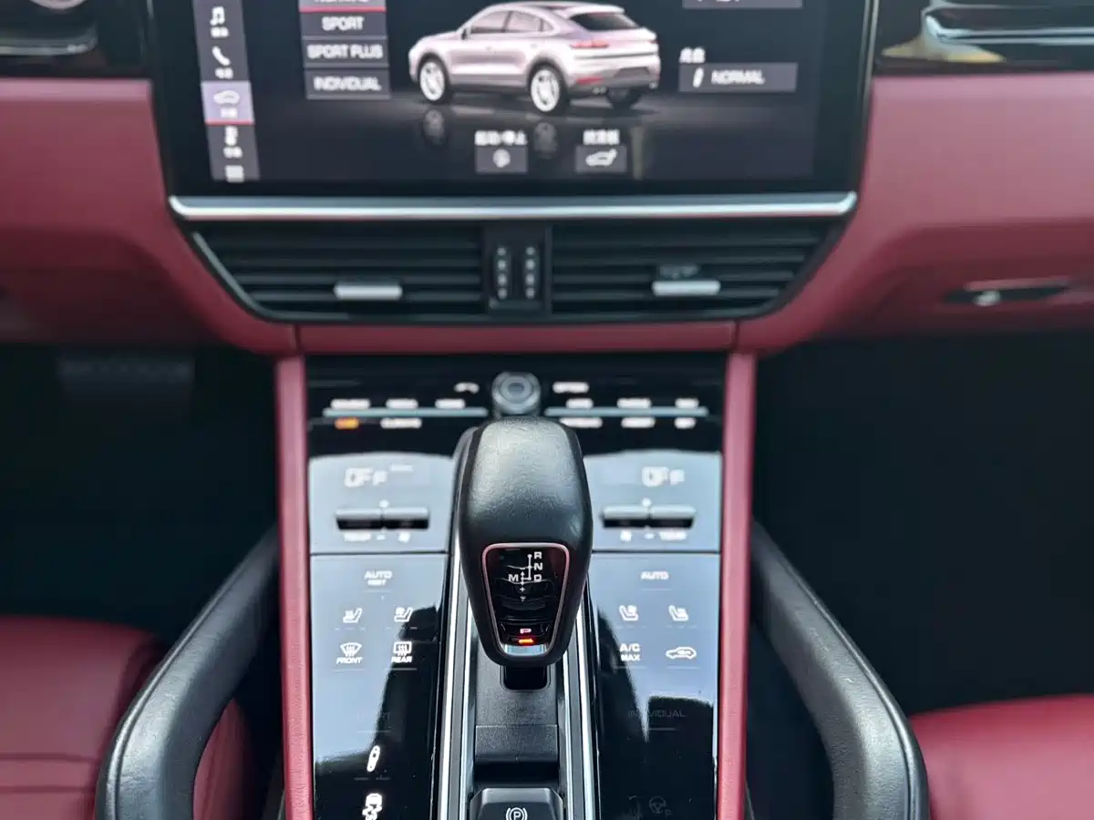 Porsche Cayenne 2019 Cayenne Coupé 3.0T фото 11