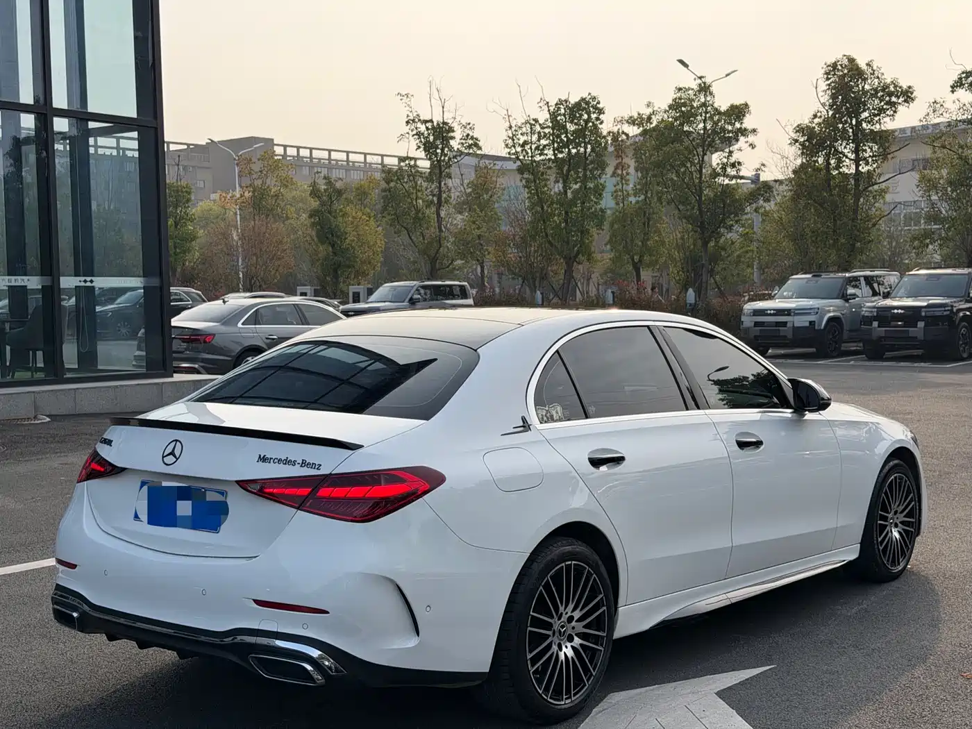 MERCEDES-BENZ C CLASS