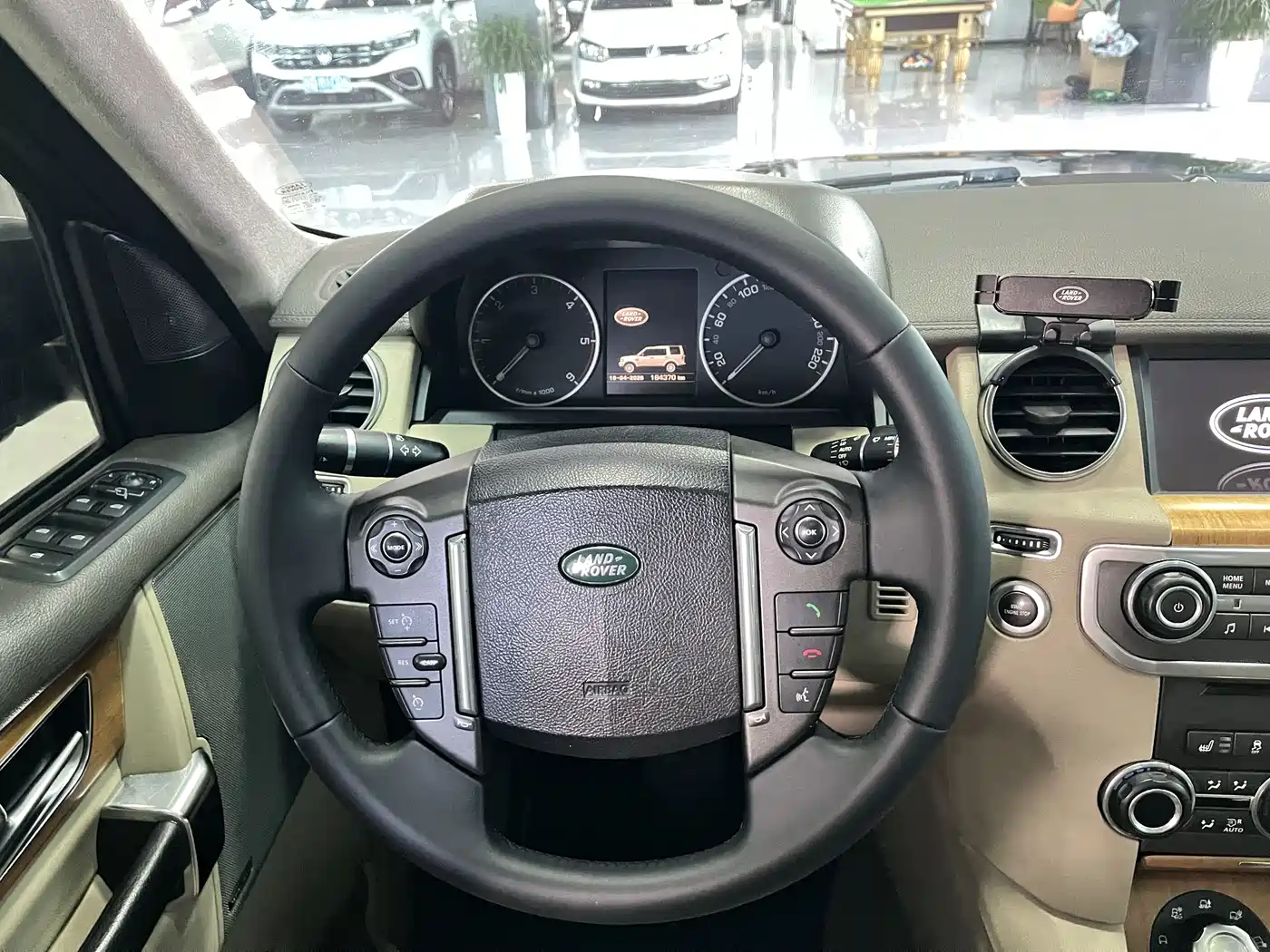 Land Rover Discovery 2012 3.0 SDV6 HSE Diesel фото 13