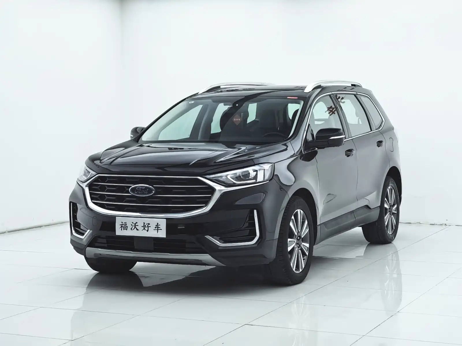 Фото 1 - Ford Edge