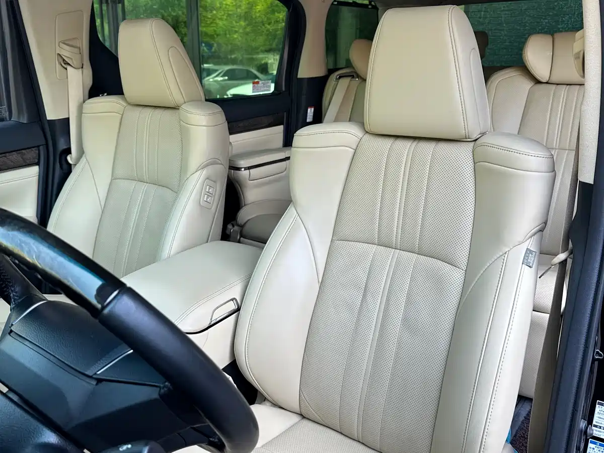 Toyota Vellfire 2021 Crown Hybrid 2.5L HV Supreme Edition фото 11