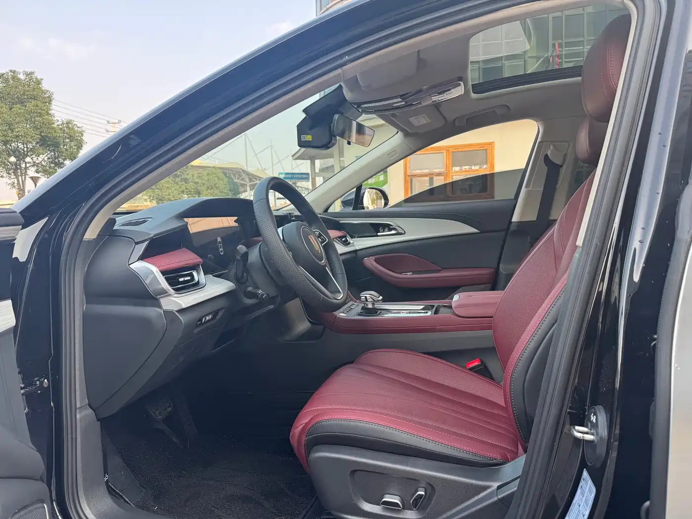 Hongqi H5 2025 1.5T DCT Flag Rhythm 500,000 Units Memorial Edition фото 10