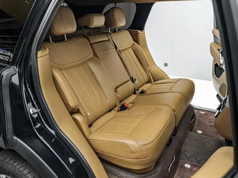 Фото 24 - Land Rover Range Rover