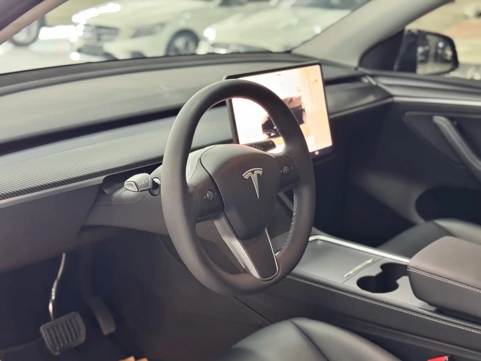 Фото 7 - Tesla Model Y