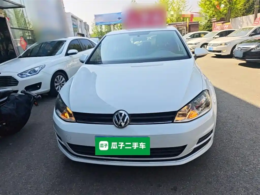 Volkswagen Golf 2016 1.6L Automatic Fashion фото 3