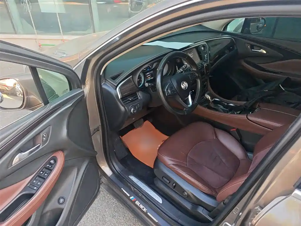 Buick Envision Plus 2017 20T 2WD Luxury фото 12