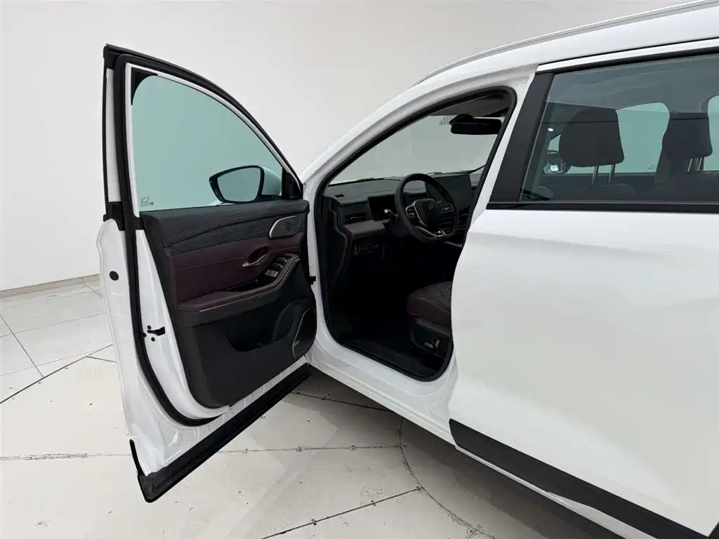 Jetour X90 PRO 2025 2024 1.6T DCT Luxury 5-Seater