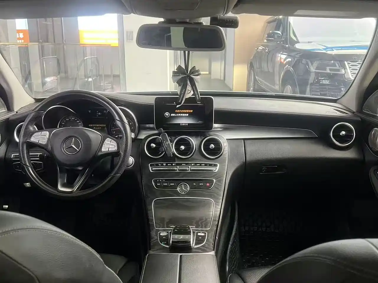 Mercedes-Benz C-Class 2015 Facelift C 200 L Sport фото 4