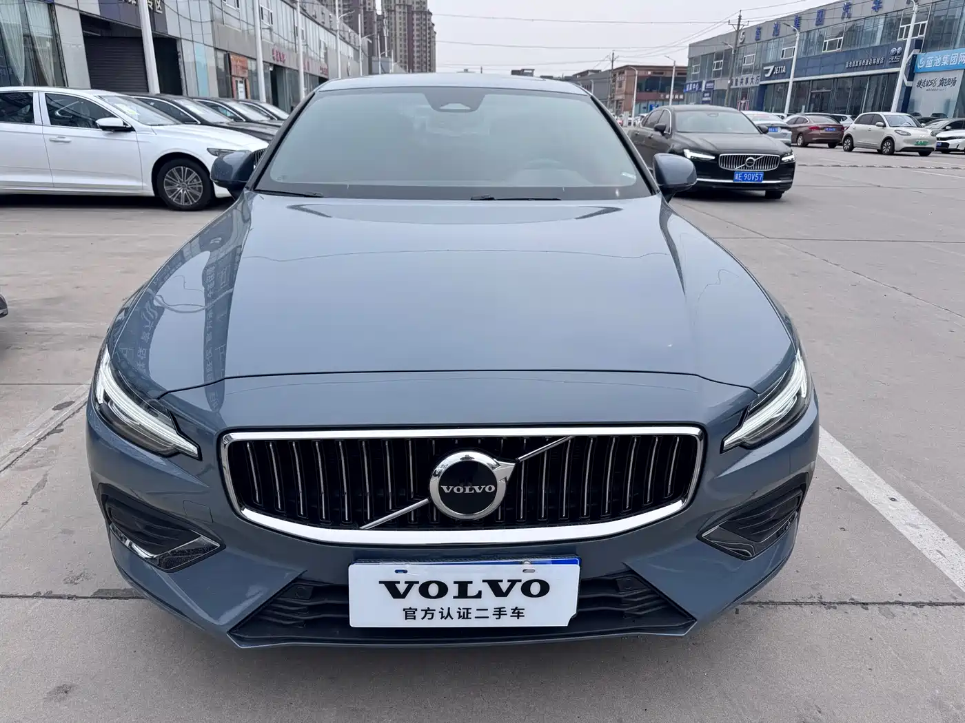 VOLVO S60