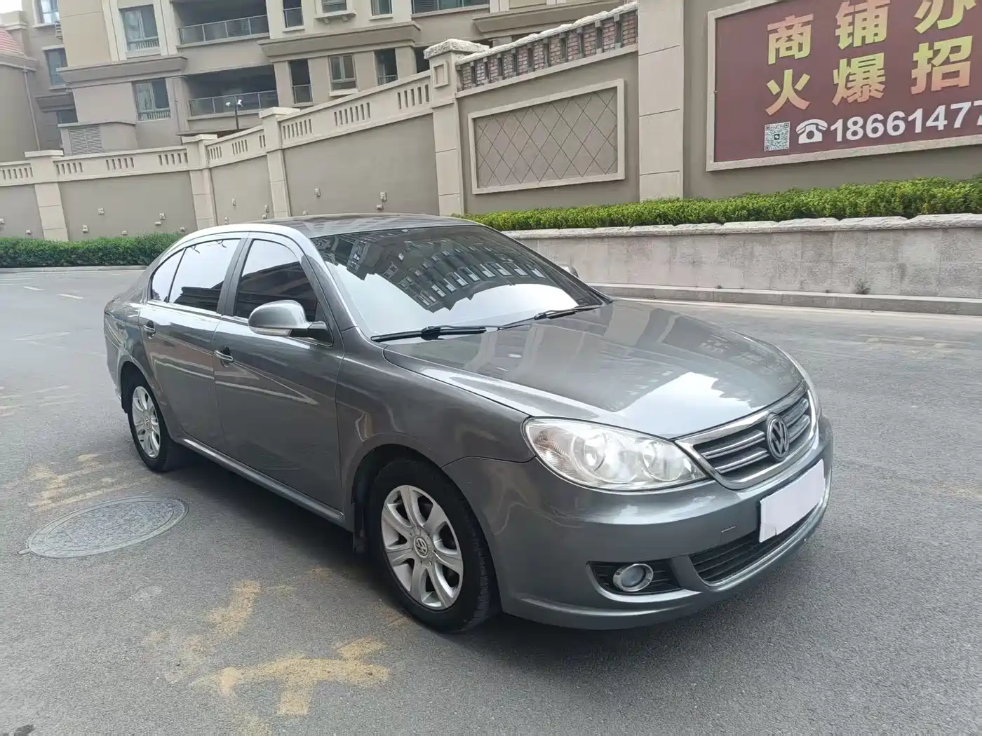 Volkswagen Lavida 2011 1.6L Automatic Pinxuan Edition фото 2