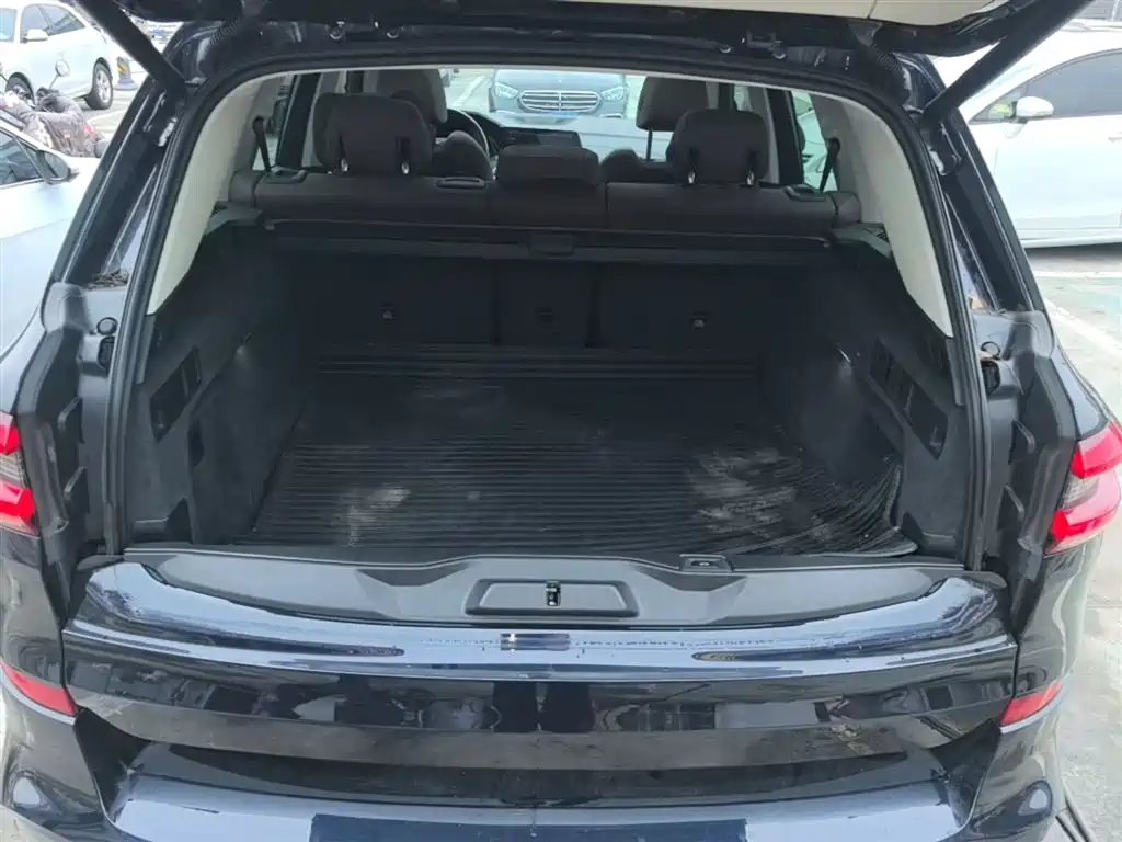 BMW X5 (Import) 2021 Facelift xDrive40i M Sport Package фото 15
